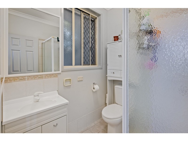 2 Applecross Close, Victoria Point QLD 4165