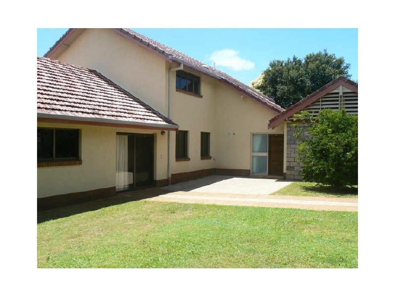 11 Oak Street, Ormiston QLD 4160