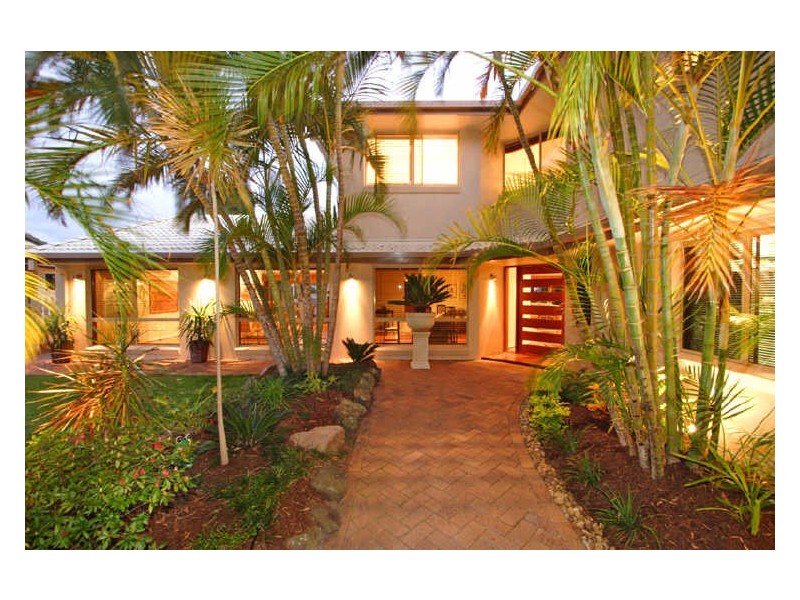 18 Voyagers Court, Raby Bay QLD 4163