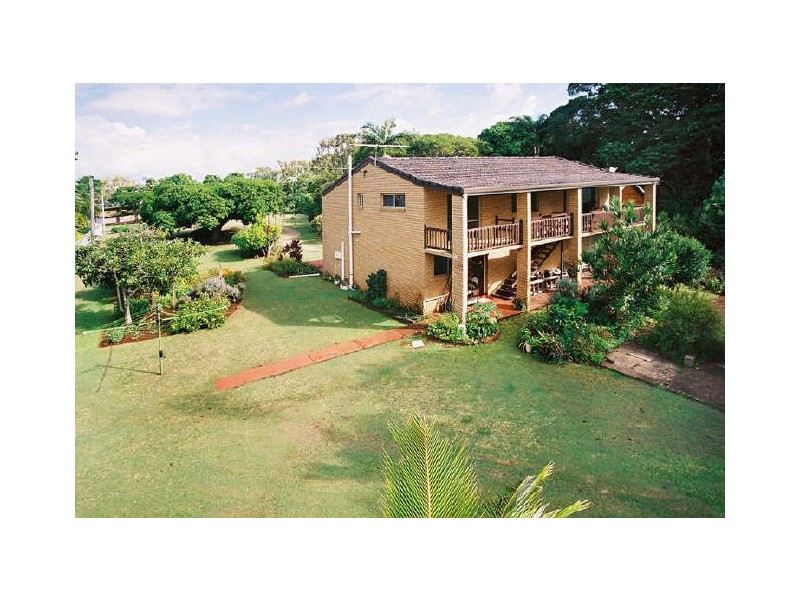221 Main Road, Wellington Point QLD 4160