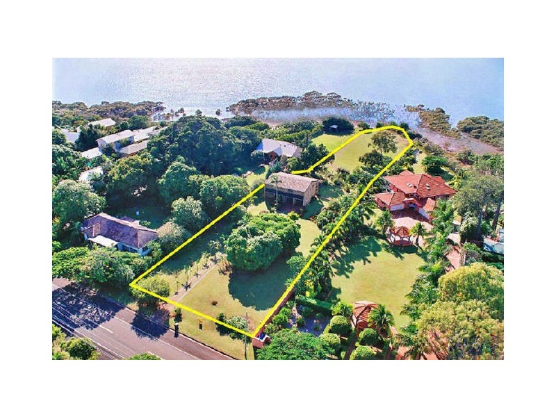 221 Main Road, Wellington Point QLD 4160