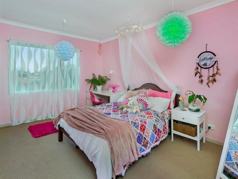 20 Watervale Drive, Redland Bay QLD 4165