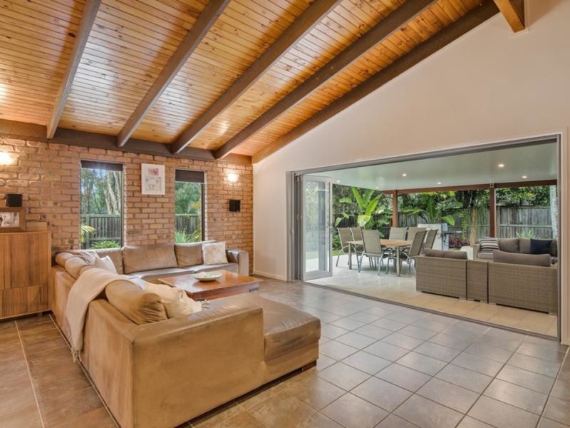 13 Bailey Road, Birkdale QLD 4159