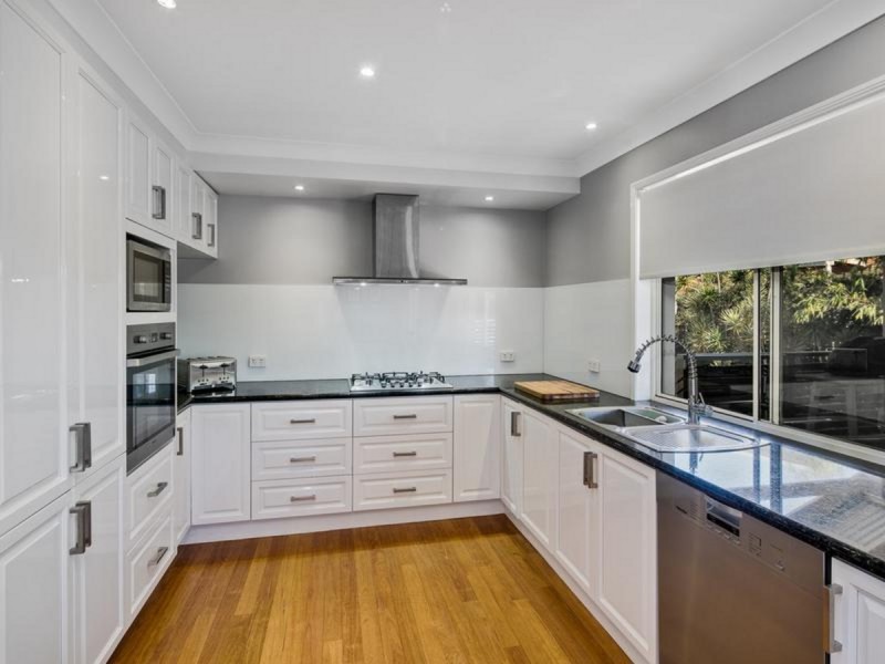 5 Canaipa Court, Victoria Point QLD 4165