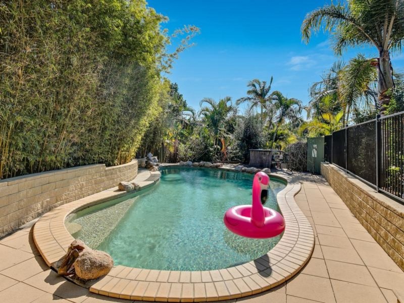 5 Canaipa Court, Victoria Point QLD 4165