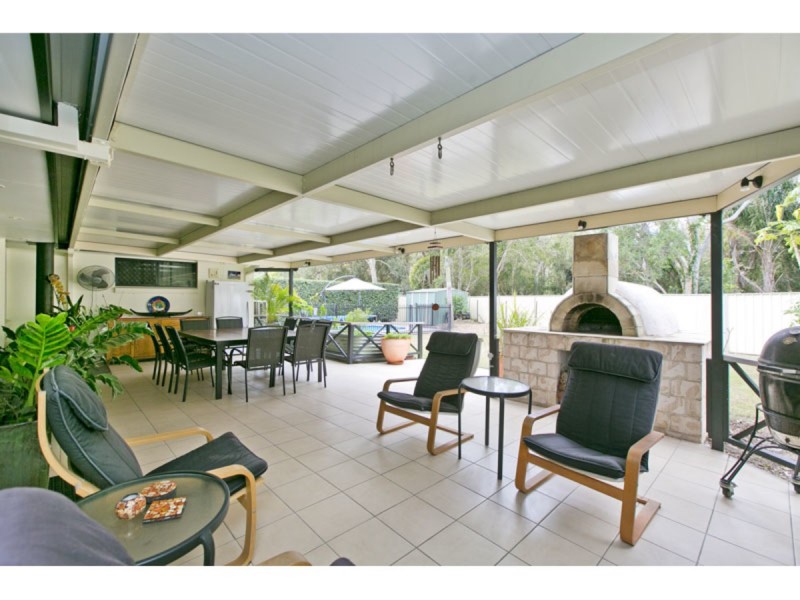 24 Lawn Terrace, Capalaba QLD 4157