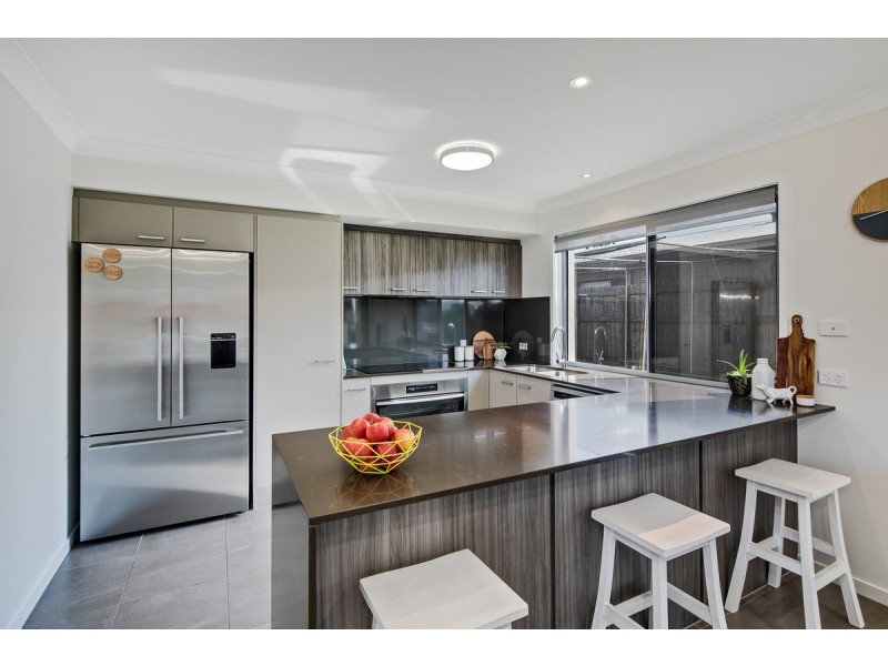 19 McBride Circuit, Thornlands QLD 4164