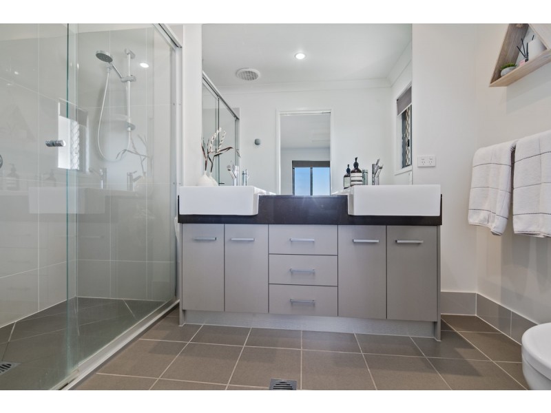 19 McBride Circuit, Thornlands QLD 4164