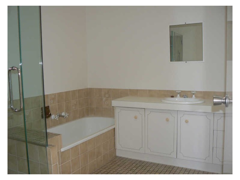 8 Phillip Street, Cleveland QLD 4163