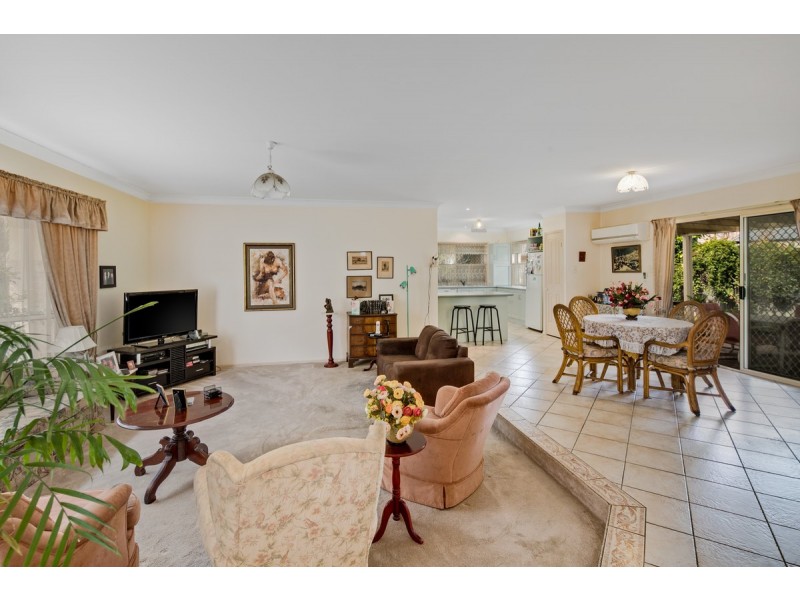 34 Marjorie Buckler Avenue, Redland Bay QLD 4165