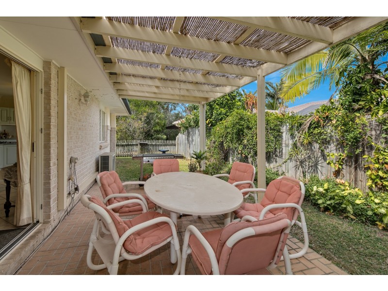 34 Marjorie Buckler Avenue, Redland Bay QLD 4165