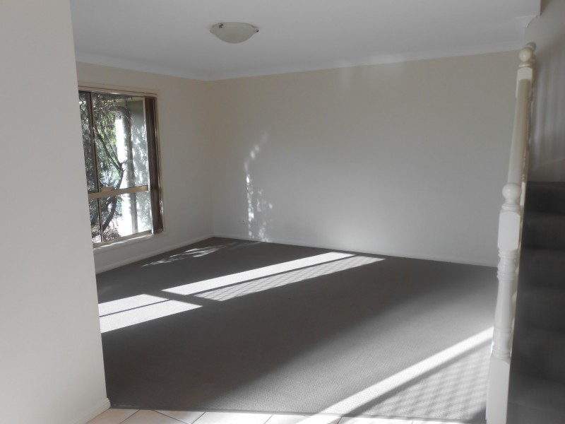 2 Burkett Crescent, Victoria Point QLD 4165