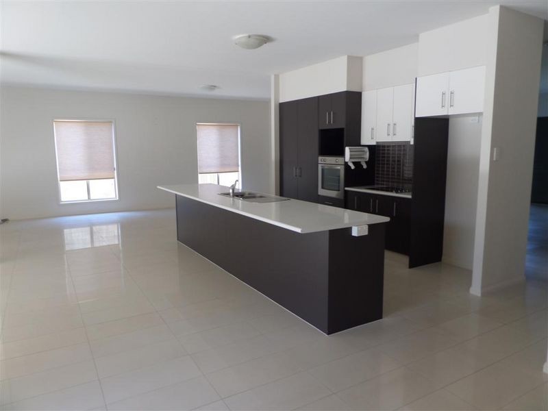17 Manning Esplanade, Thornlands QLD 4164