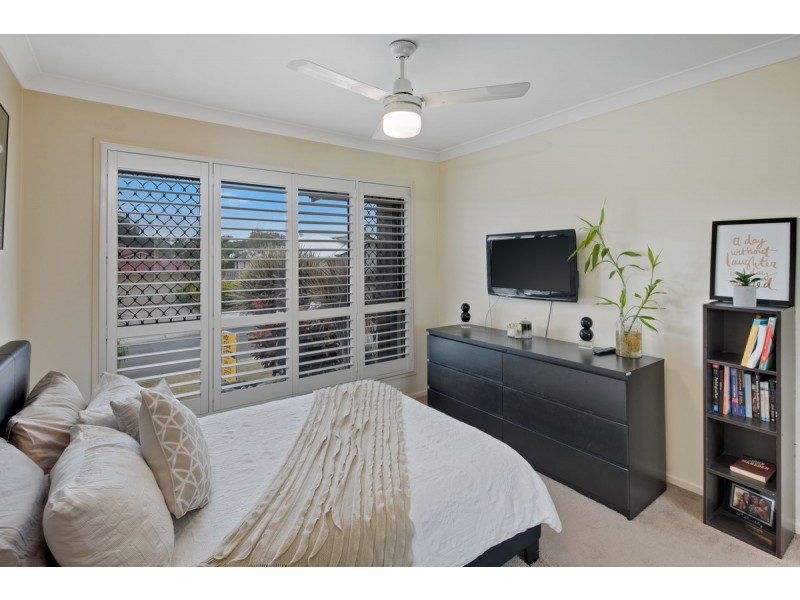 10 Caswell Crescent, Redland Bay QLD 4165