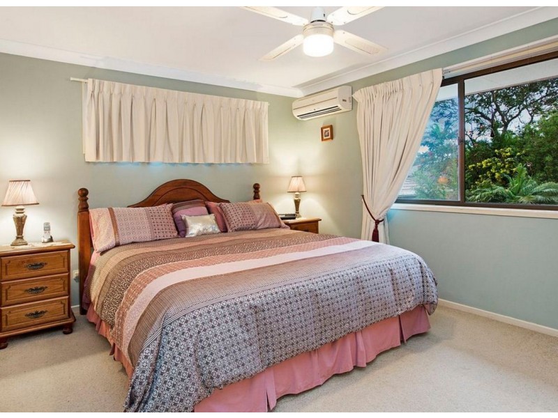 9 Harding Crescent, Cleveland QLD 4163