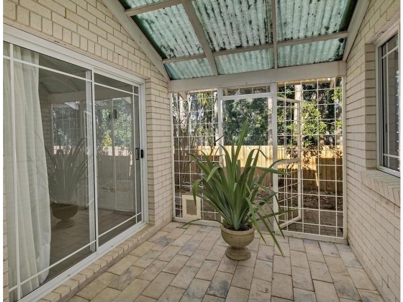 6 BAYPARK COURT, Cleveland QLD 4163