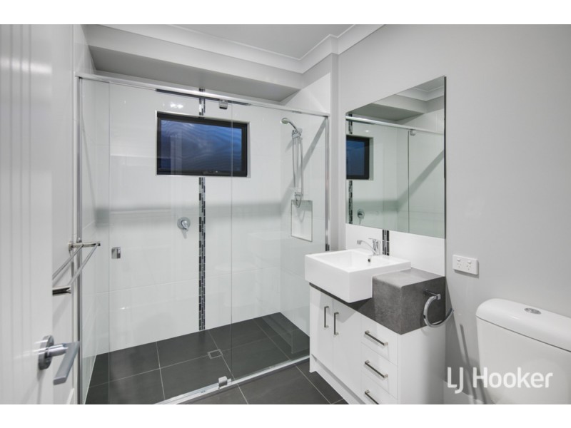 5/190 James Street, Redland Bay QLD 4165