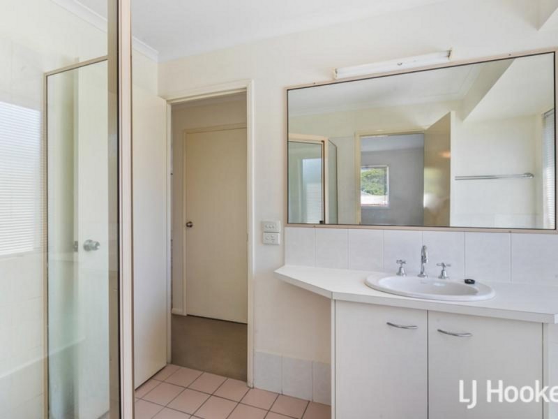 21 Benfer Road, Victoria Point QLD 4165