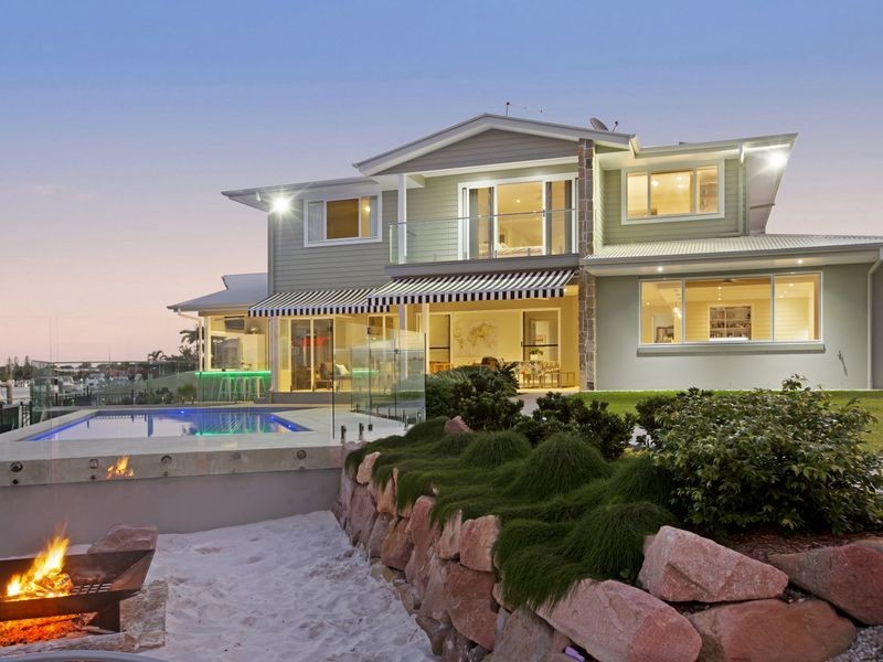 24 Voyagers Court, Raby Bay QLD 4163