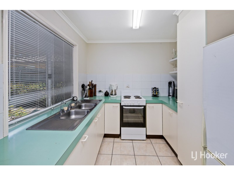 64 Sunnybay Drive, Birkdale QLD 4159