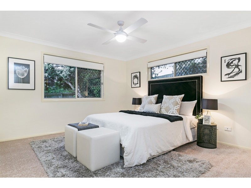 8 Sailfish Avenue, Birkdale QLD 4159