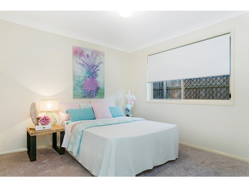 8 Sailfish Avenue, Birkdale QLD 4159