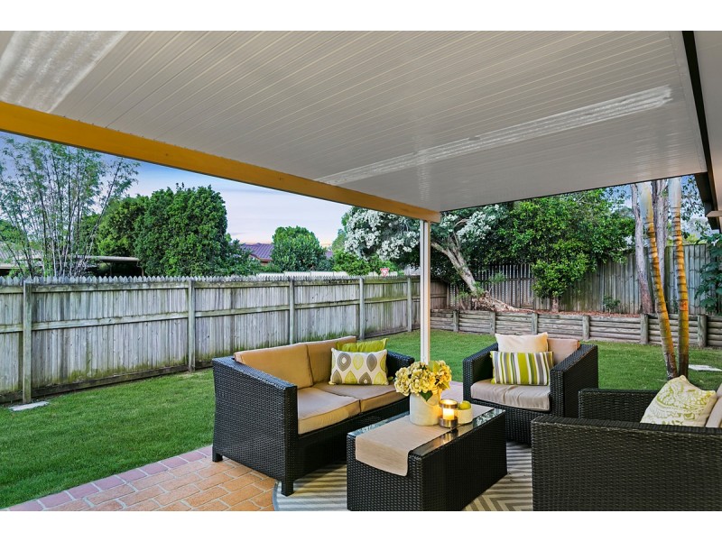 8 Sailfish Avenue, Birkdale QLD 4159