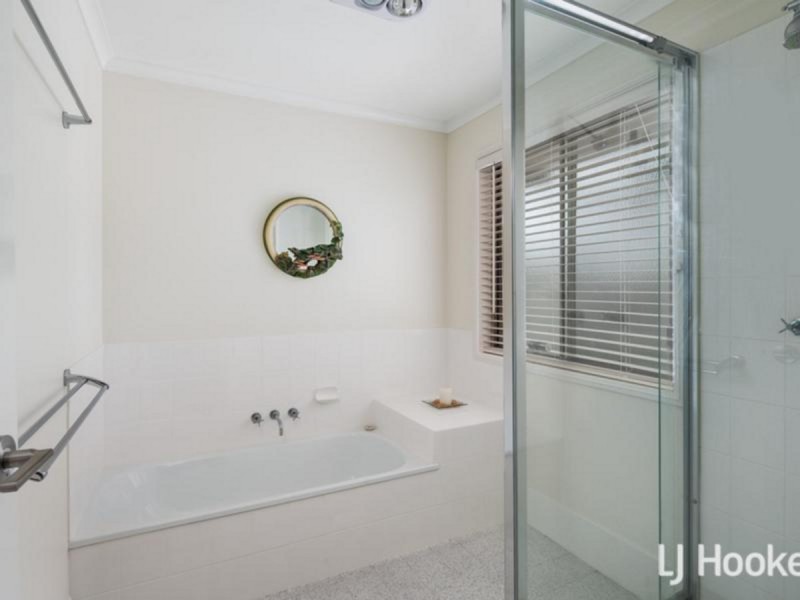 22 Jania Street, Redland Bay QLD 4165