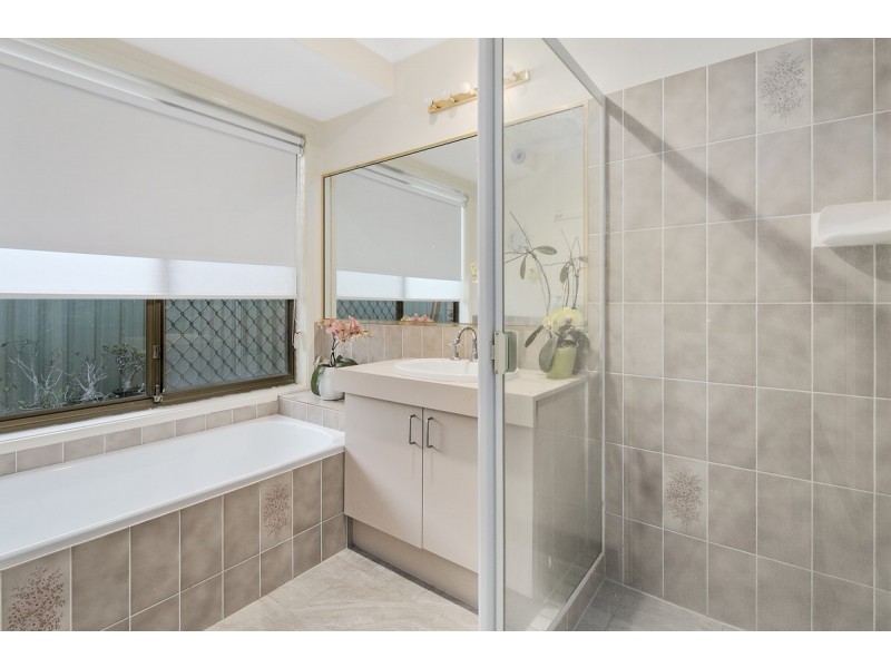 12 Wimborne Road, Alexandra Hills QLD 4161