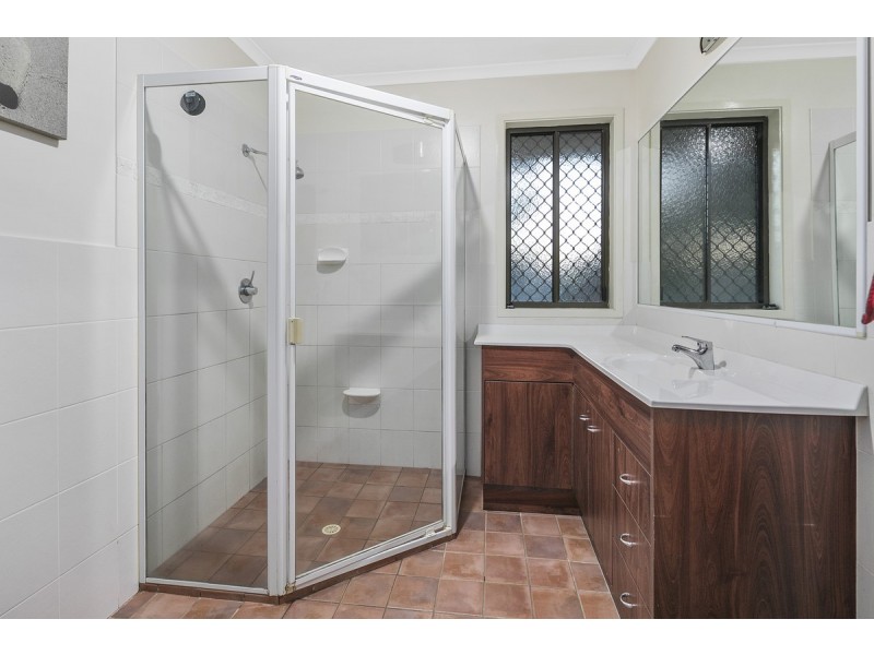 12 Wimborne Road, Alexandra Hills QLD 4161