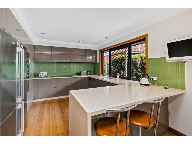 6 Bayswater Drive, Victoria Point QLD 4165