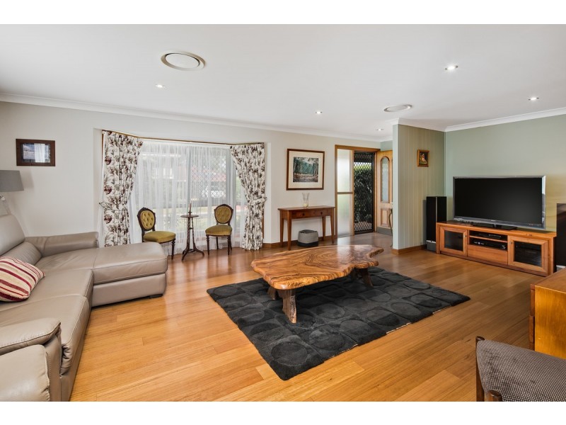 6 Bayswater Drive, Victoria Point QLD 4165