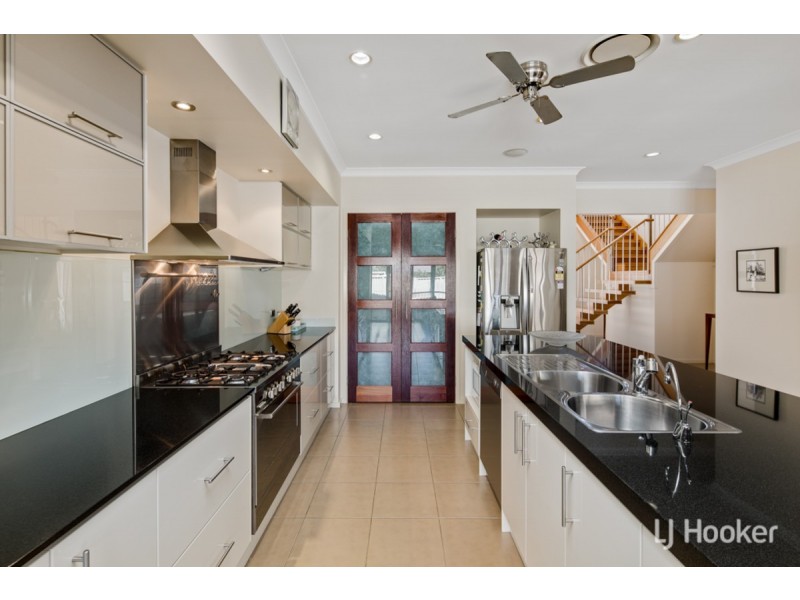 36 Station Street, Wellington Point QLD 4160
