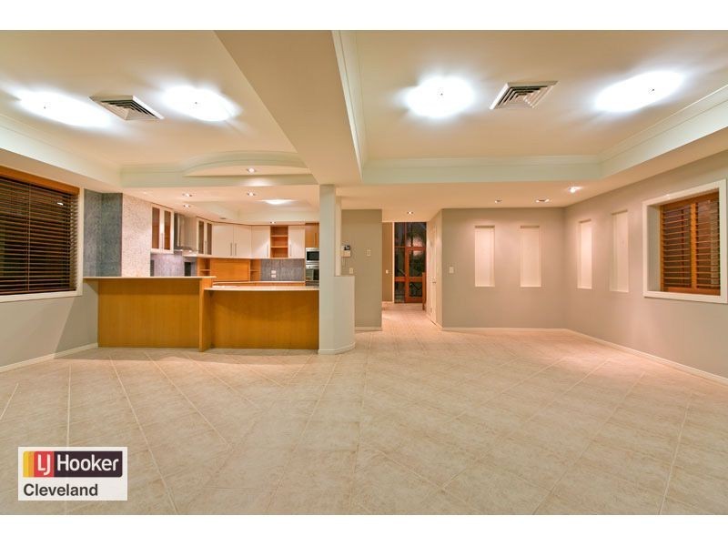 9 Bertson Crescent, Wellington Point QLD 4160