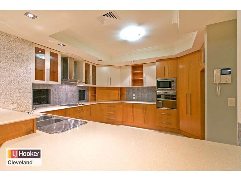 9 Bertson Crescent, Wellington Point QLD 4160