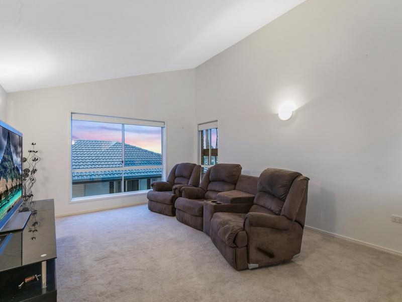 16 Burwana Place, Wellington Point QLD 4160