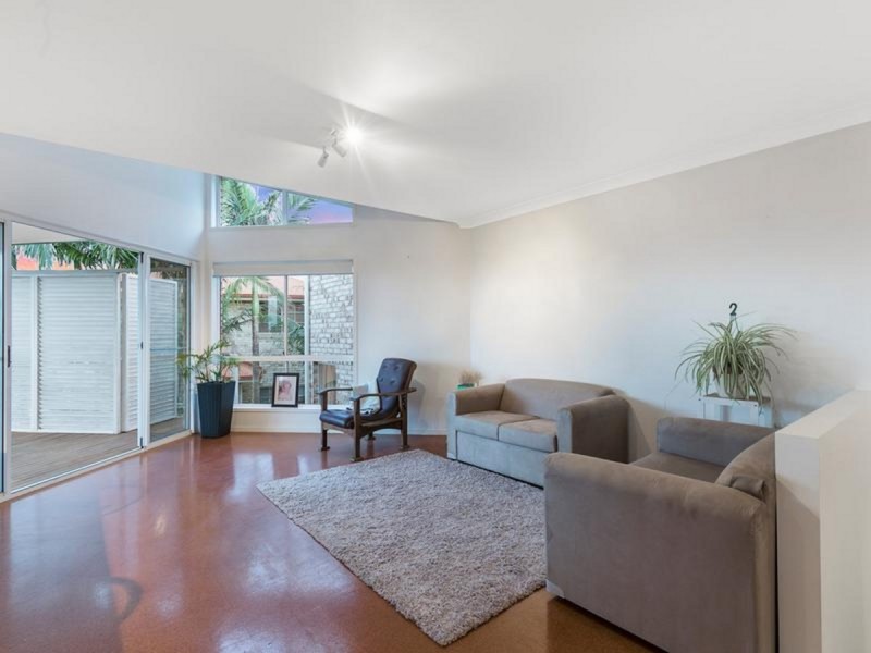 16 Burwana Place, Wellington Point QLD 4160