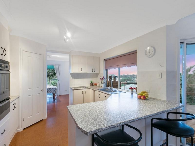 16 Burwana Place, Wellington Point QLD 4160