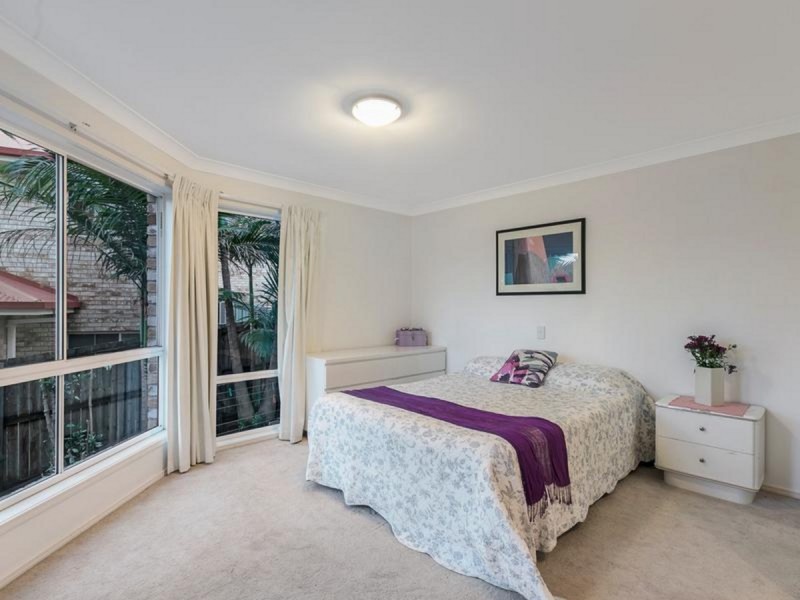 16 Burwana Place, Wellington Point QLD 4160