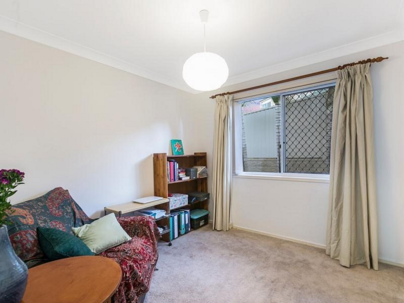 16 Burwana Place, Wellington Point QLD 4160