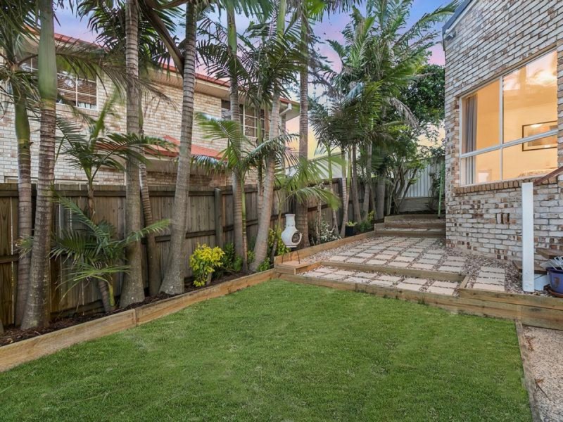 16 Burwana Place, Wellington Point QLD 4160