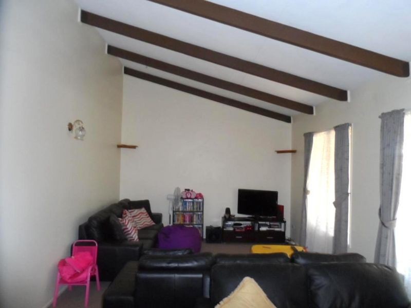 239 Main Street, Redland Bay QLD 4165