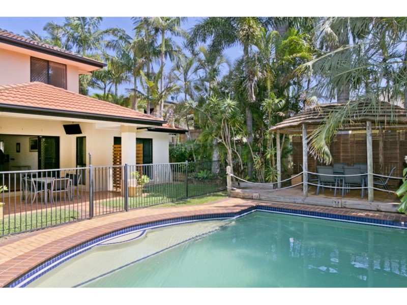 18 Moreton View Parade, Redland Bay QLD 4165