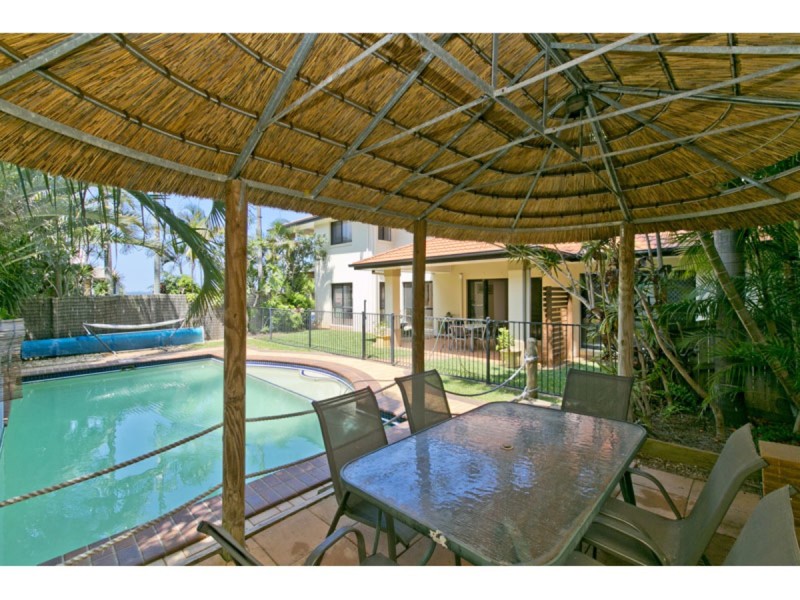 18 Moreton View Parade, Redland Bay QLD 4165