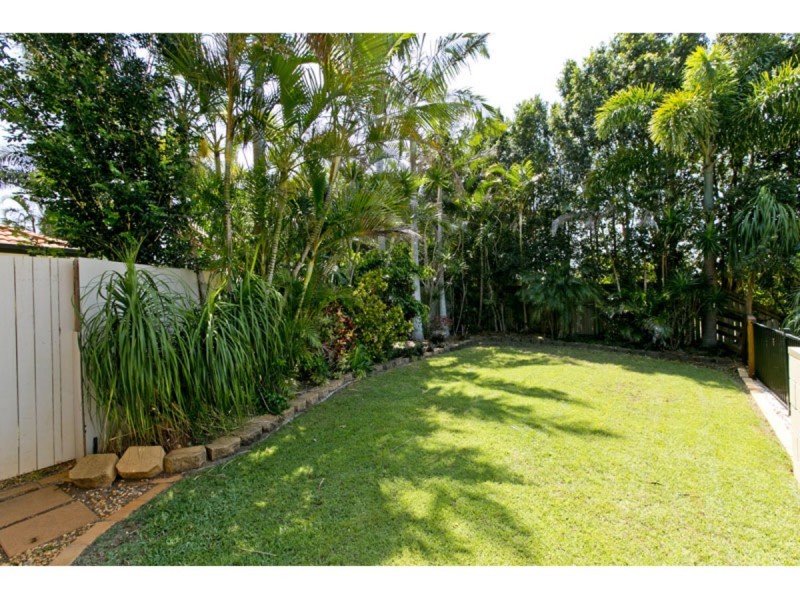 18 Moreton View Parade, Redland Bay QLD 4165