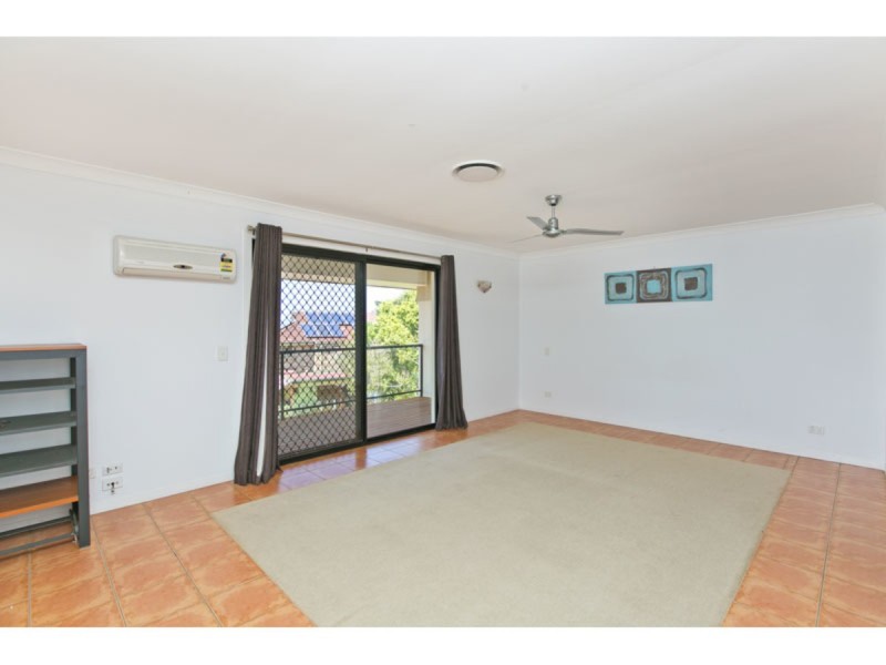 18 Moreton View Parade, Redland Bay QLD 4165