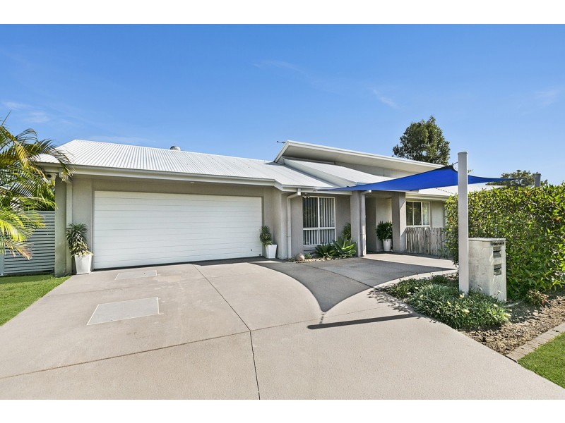 1/2 Shearwater Street, Cleveland QLD 4163