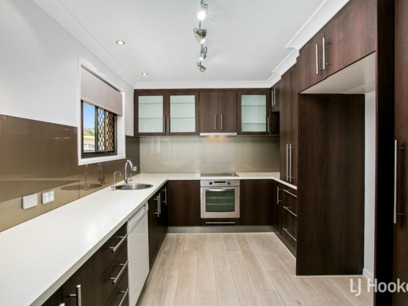 70 Lawn Terrace, Capalaba QLD 4157