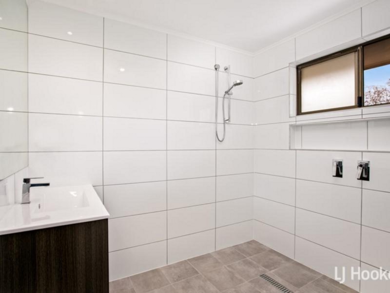 70 Lawn Terrace, Capalaba QLD 4157