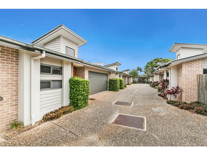 2/121 Broadwater Terrace, Redland Bay QLD 4165
